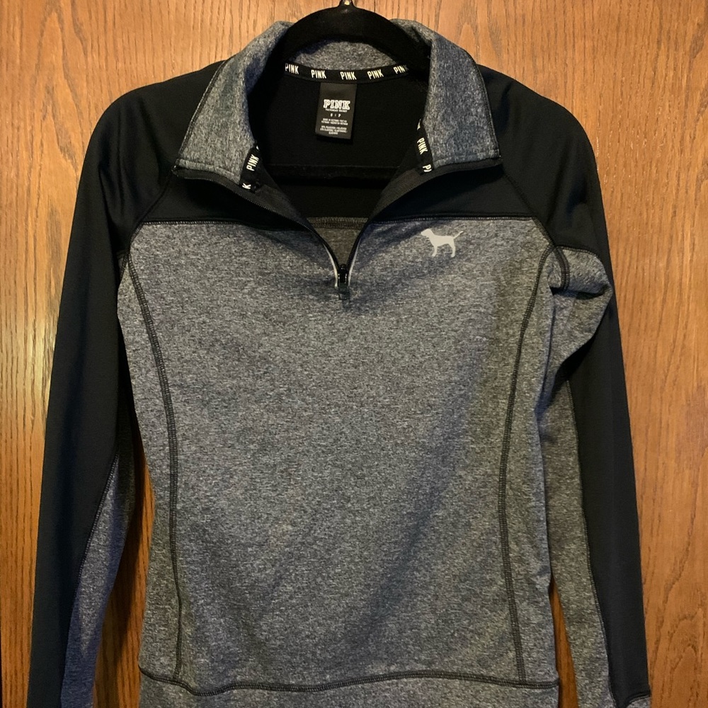 1/4 zip sweatshirt